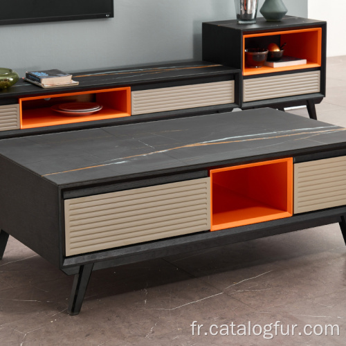Ensemble de salon avec armoires en bois, meuble TV design avec table basse et table d&#39;appoint